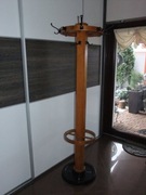 Stary solidny wieszak na ubrania-pełne drewno+żeliwo wys. 190cm