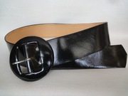 lakierowany czarny skórzany pasek r. S/M