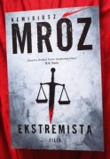 Książka Ekstremista Remigiusz Mróz