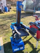 Łuparka Pionowa Timber Boss 7T, Rębak hydrauliczny | 3000W | 230V