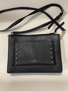 Kate Spade New York – elegancka czarna torebka skórzana z a la ćwiekami