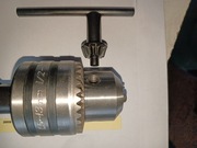 Uchwyt do wiertarki z kluczykiem 