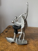 RZEŹBA Figurka BALETNICA TANCERKA TANIEC BALET