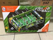 miniaturowa gra stołowa w piłkarzyki