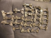 Zawiasy do drzwi szafy 22 szt. do różnych mebli