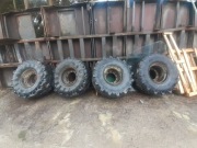 Opony Michelin 445/70 R 19,5 z felgami 