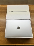 MacBook Air M1 8/256 Srebrny Stan Idealny z pudełkiem