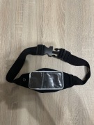 Pas do biegania - pas na smartfon ze sklepu Decathlon