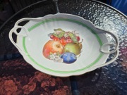Patera półmisek Ćmielów PRL owoce złocenia