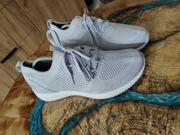 Buty sportowe firmy SKECHERS model BOBS 