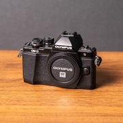 Aparat Olympus OM-D E-M10 Mark II Czarny