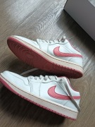 Air Jordan 1 Low r.40   