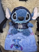 Maskotka pluszak stitch w bluzie  z kocem 2 w 1 prezent dla dzieci 
