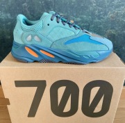 Adidas Yeezy Boost 700 Fade Azure 43 1/3 NOWE Wwa