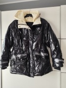 Śliczna kurtka lakierowana rozmiar M/ L 