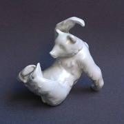 Baraszkujący niedźwiedź KPM Berlin idealny stan.