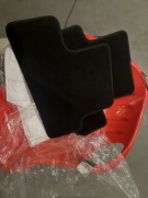 Dywaniki welurowe Renault Megane IV hatchback Renault OE