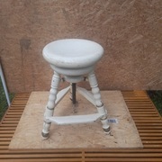 Stary stołek obrotowy 