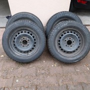 Opony zimowe z felgami 