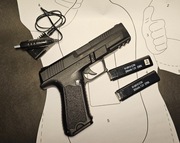 Pistolet ASG Challenger XP17 AEG, dwa akumulatory 