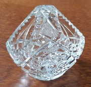 KRYSZTAŁOWY KOSZYCZEK