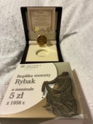 Złota replika monety 5 zł Rybak z 1958
