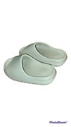 adidas Yeezy Slide Bone (2022 Restock)