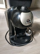 Ekspress do kawy kolbowy Delonghi EC 200 CD czarny