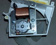 Whirlpool MWD 122 SL;  wentylator, wiatrak chłodzenia mikrofalówki