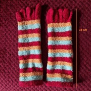Grube bezuciskowe kolorowe skarpety z palcami rozm. 39-41
