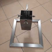 Stojak na choinke nierdzewny loft.