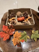 Pudełko z jesiennymi skarbami