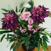 Kompozycja nagrobna obciążona