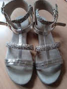 Sprzedam sandały Rzymianki 