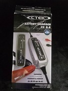 CTEK AUTOMATYCZNA 6-CIOSTOPNIOWA ŁADOWARKA DO AKULULATORÓW 12V 0.8A XS 0.8