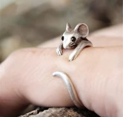 Pierścionek z myszką 