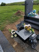 Nagrobek urnowy Myszkow I okolice montaż gratis 