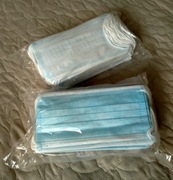 Maseczki chirurgiczne pakowane po 50 szt. tanio