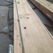 Stare belki futryny okienne okucia