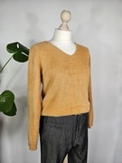 Prosty klasyczny sweterek damski kolor herbaciany jednolity