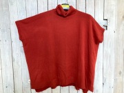 JANINA Brązowy golf, L/XL, Poncho, obszerny krój, bez rękawów.