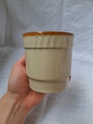 Tułowice Kubeczek fajansowy sygnowany