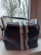 Kosmetyczka miękka, pojemna i wygodna