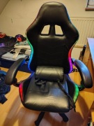 Fotel biurowy podświetlany z poduszeczką 