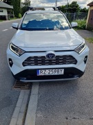 Toyota Rav 4 EXECUTIVE 64100 km. FAK. VAT 23 % 218 KM.