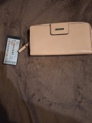 Portfel damski różowy skajowy logozłotymNewYorker 