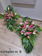 Stroiki komplety wiązanki kwiaty na cmentarz na grób .