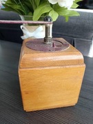 Młynekk do kawy ręczny vintage PRL zabytek