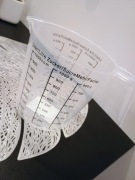 Miarka kuchenna z podziałaką 