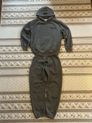 Dres Essentials ciemny szary rozmiar S